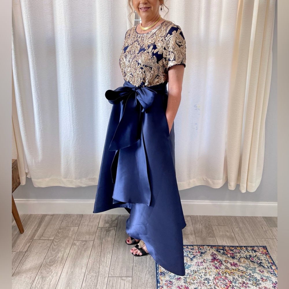 Elegant Navy and Gold Women's dress